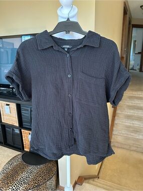 George Black Gauze short  Cap sleeve Button-Up Shirt with front pocket